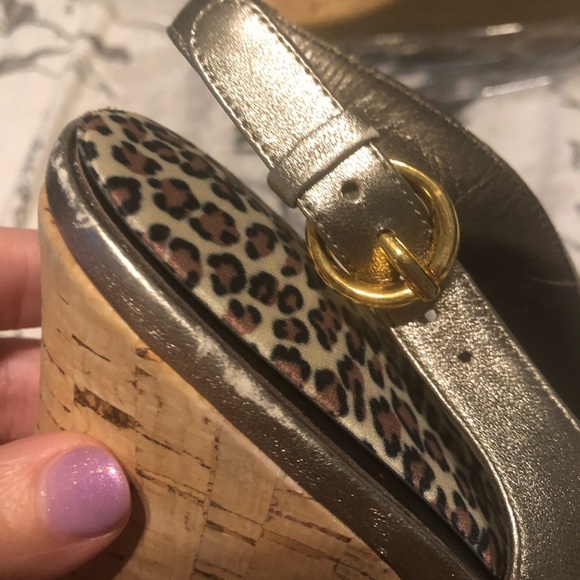 Stuart Weitzman Gold Peep Toe Cork Wedges sz 8M - Picture 9 of 9